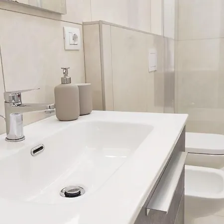 Apartment Fantasia *