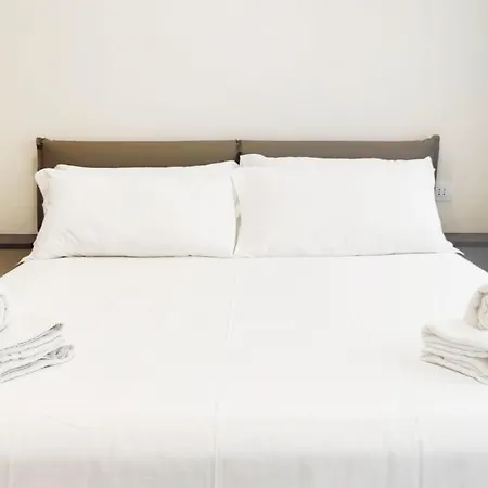 Apartment Fantasia *